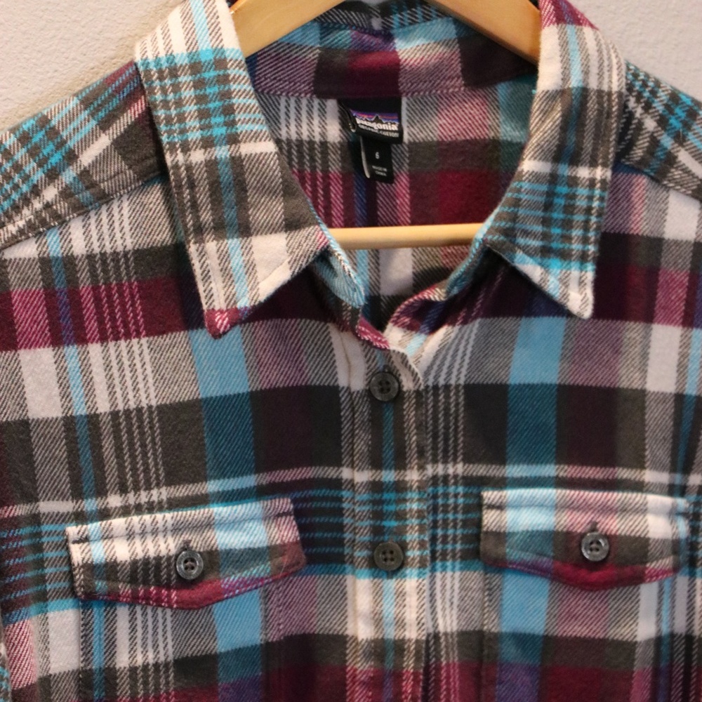 Patagonia Long-Sleeve Flannel - Picture 3 of 13